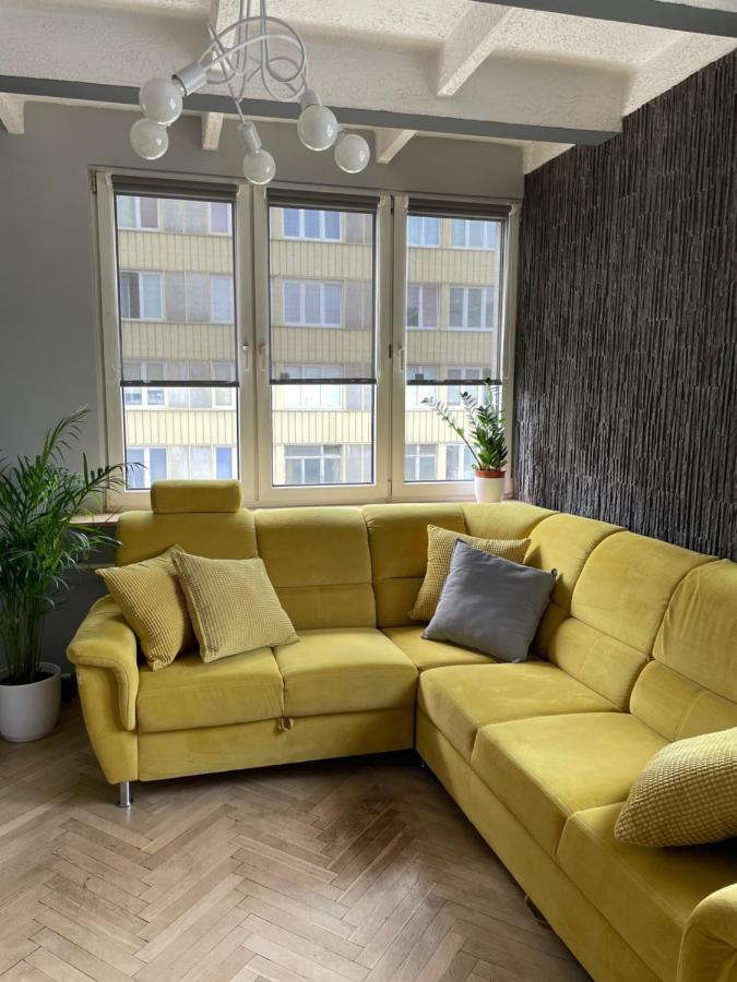 Grey Gucci Apartment City Center Varsovie Extérieur photo