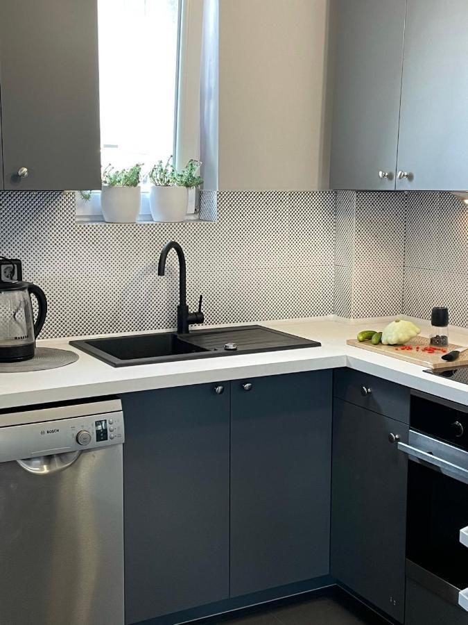 Grey Gucci Apartment City Center Varsovie Extérieur photo