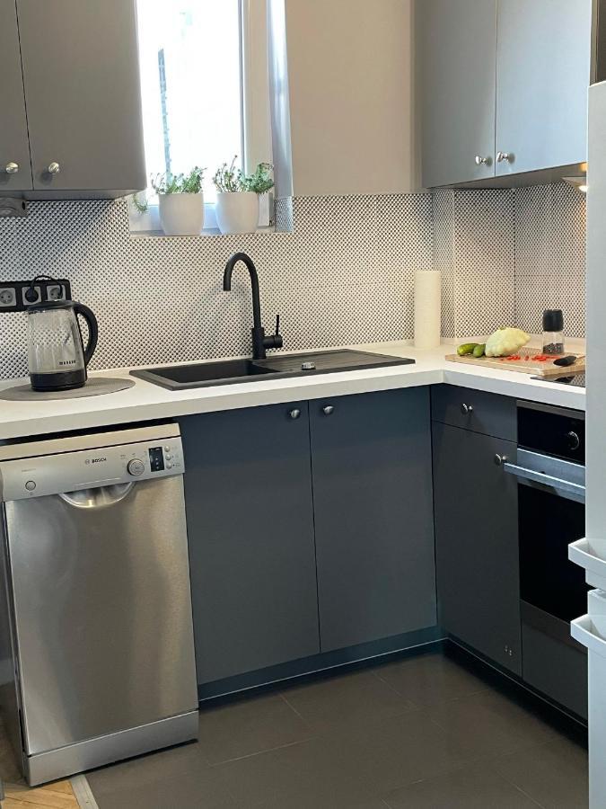 Grey Gucci Apartment City Center Varsovie Extérieur photo